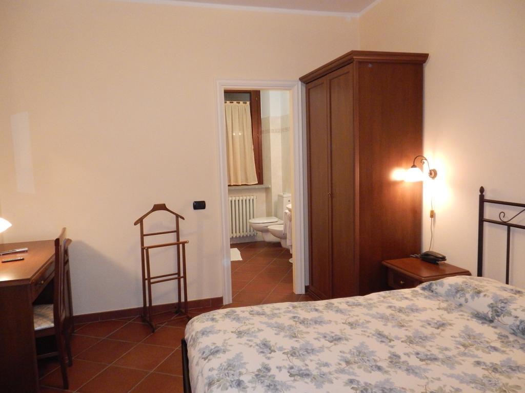 Risthotel Pizzeria Italia Godiasco Room photo