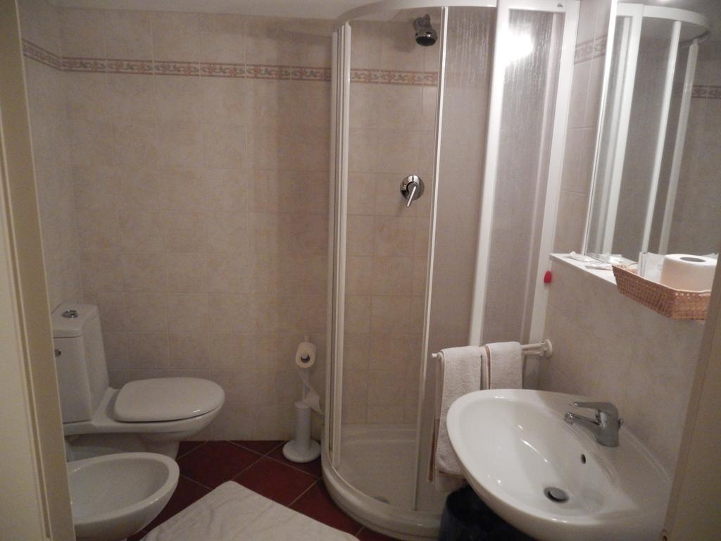 Risthotel Pizzeria Italia Godiasco Room photo